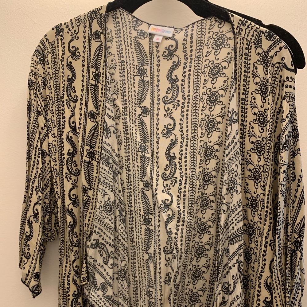 Lularoe Shirly